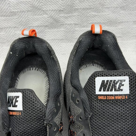 Nike Shield Zoom Winflo 4 Shoes Mens Size 8 main image 2